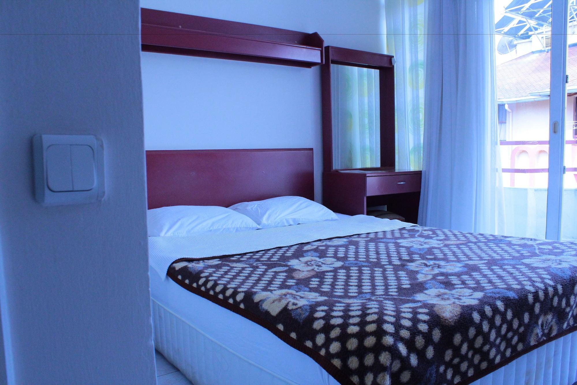 אלאניה Mola Hotel מראה חיצוני תמונה