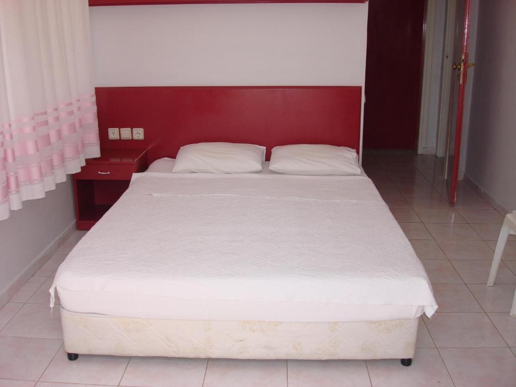 אלאניה Mola Hotel מראה חיצוני תמונה