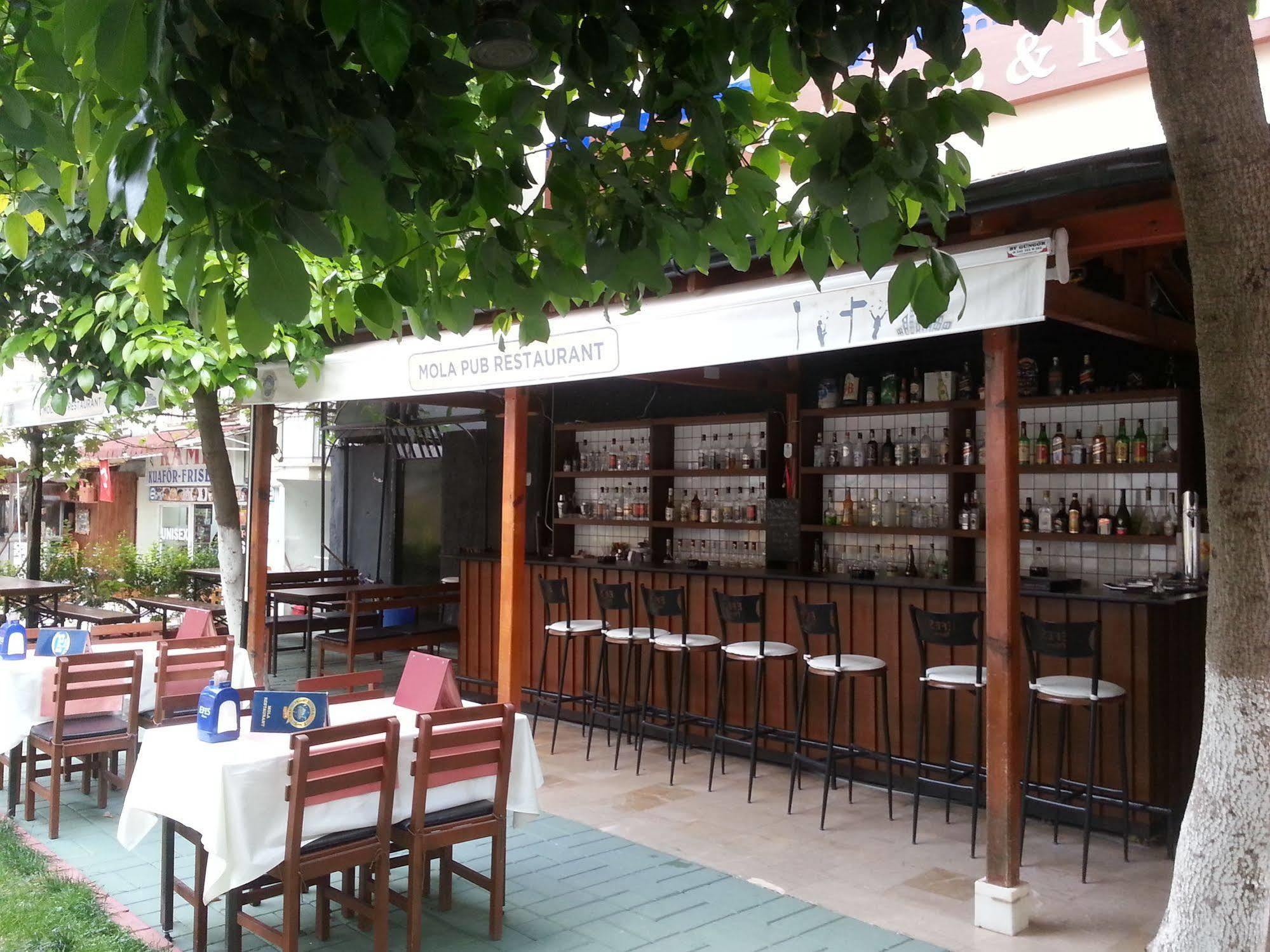 אלאניה Mola Hotel מראה חיצוני תמונה