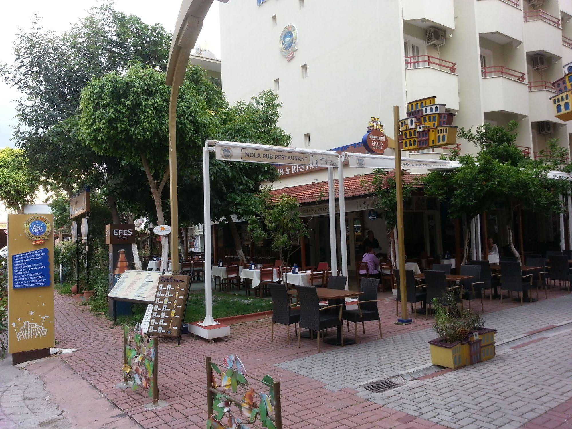 אלאניה Mola Hotel מראה חיצוני תמונה