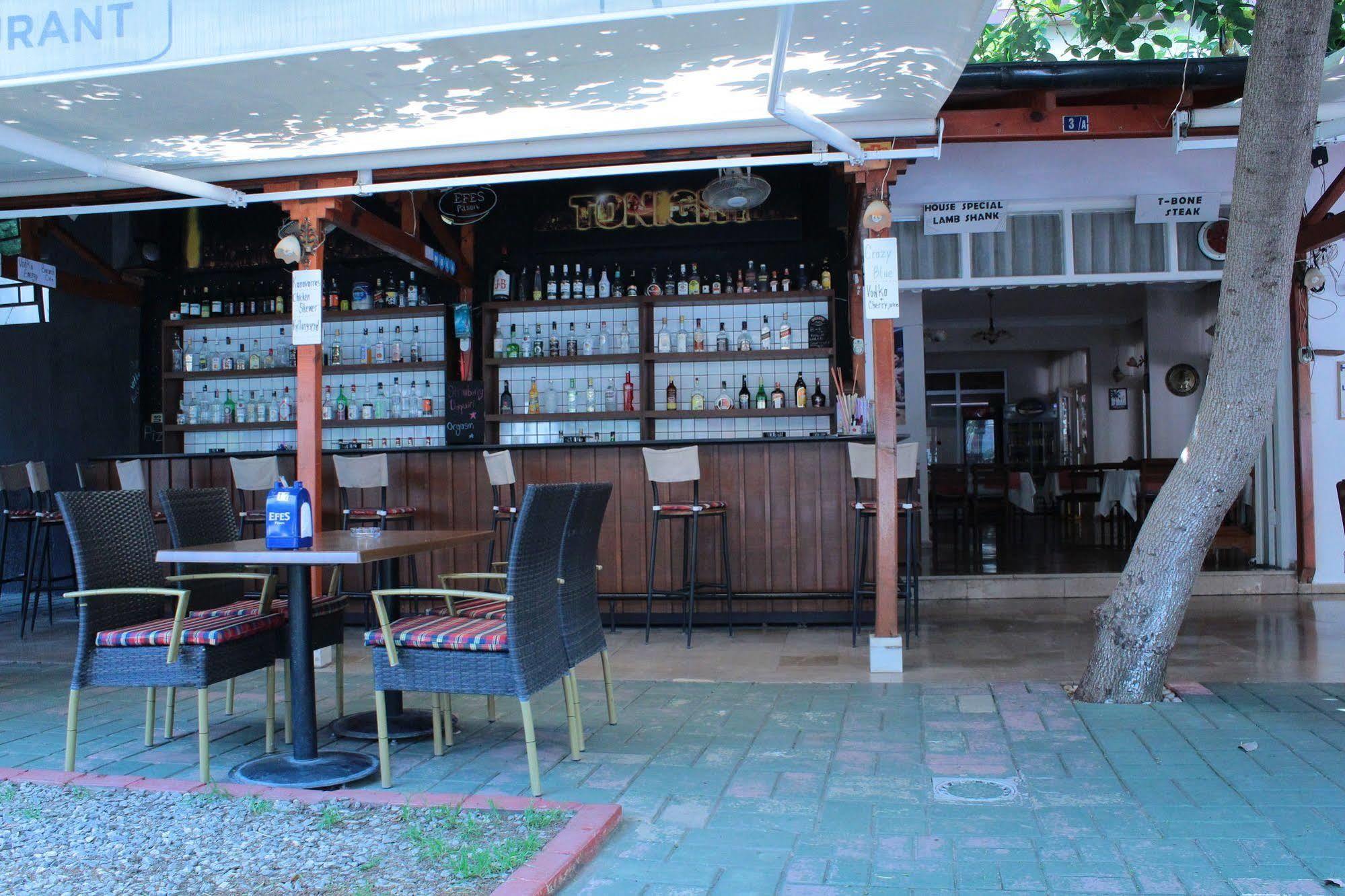 אלאניה Mola Hotel מראה חיצוני תמונה