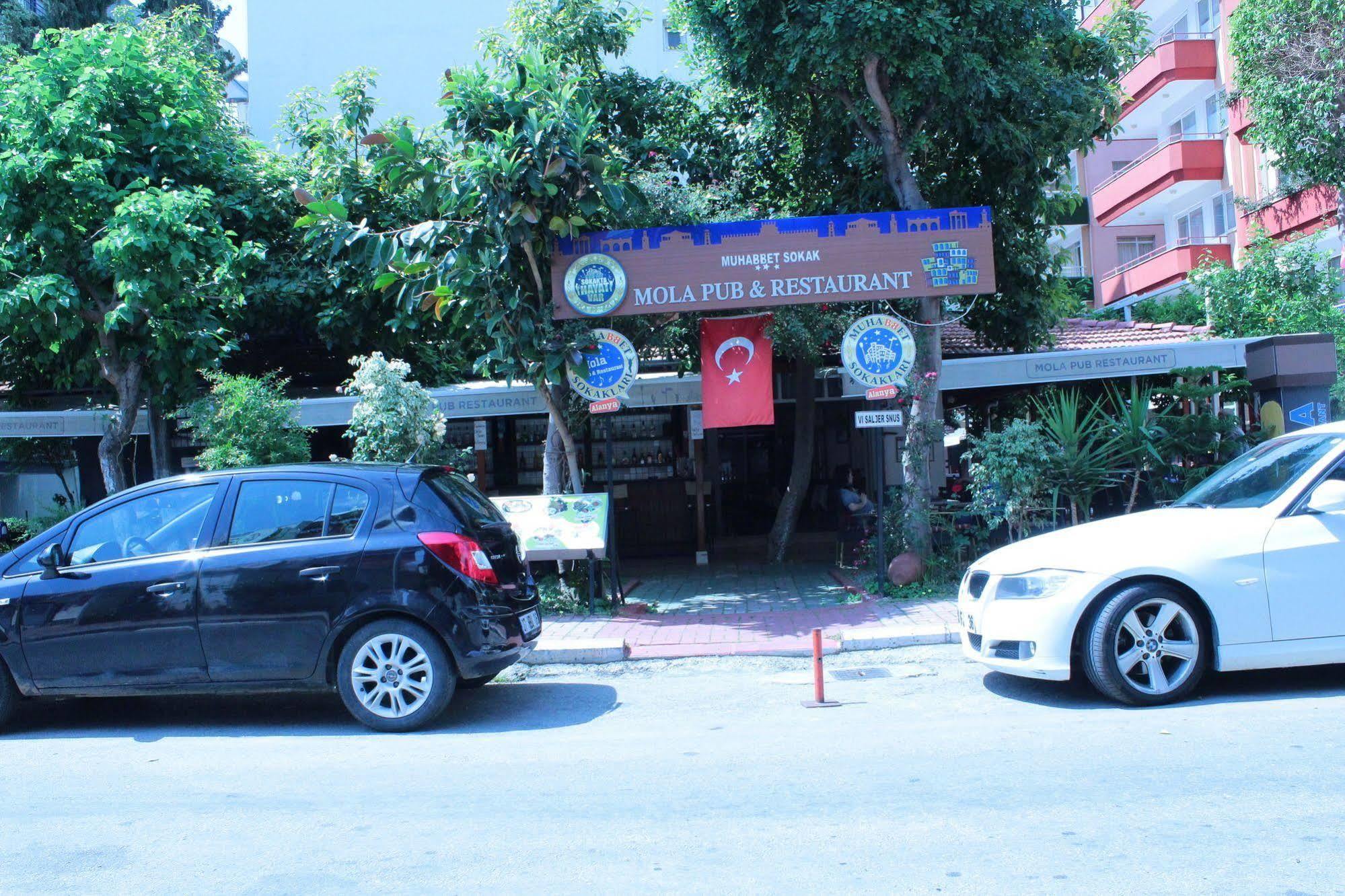 אלאניה Mola Hotel מראה חיצוני תמונה